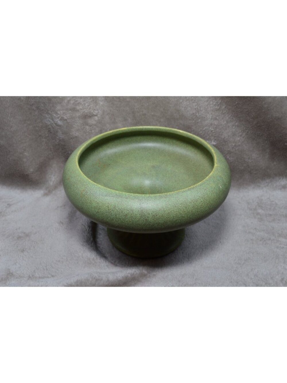Vintage Green Pottery Vase Planter MCM Retro Speckled Minimalist Pedestal Bowl